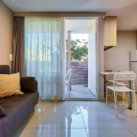 Dorian Boutique Hotell 3*