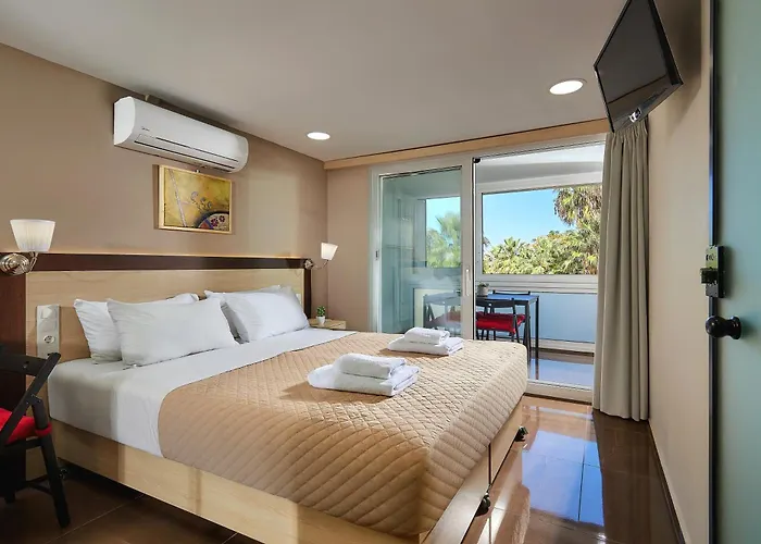 Dorian Boutique Hersonissos (Crete)