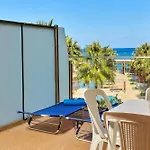 Dorian Boutique מלון 3*