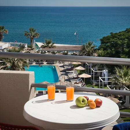 호텔 Dorian Boutique 헐소니소스