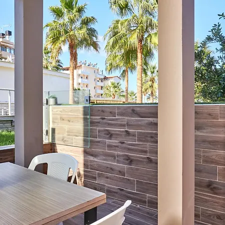 Dorian Boutique 헐소니소스